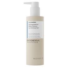 Biodroga Cleansing Milky Cleanser 200ml .. UltraBeauty.shop