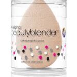 CAILYN Gel Eyeshadow Pencil Liliac 0.32 oz * UltraBeauty.shop