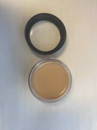 Your Name Cosmetics Concealer Light Neutral - Image 1