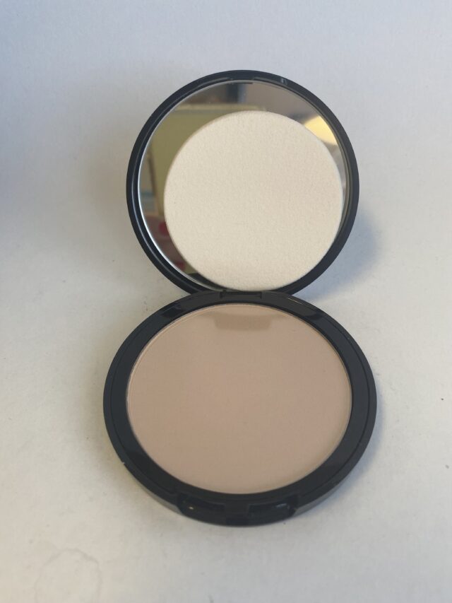 Your Name Cosmetics High Performance Powder Blot + Set - Image 1